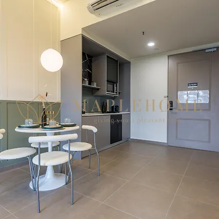 Mossaz Premier Suites Damansara Kampong Bukit Lanjan Exterior photo